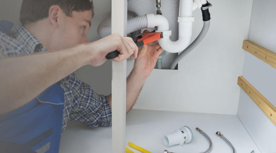 Professional emergency plumbing in Channing, MI
